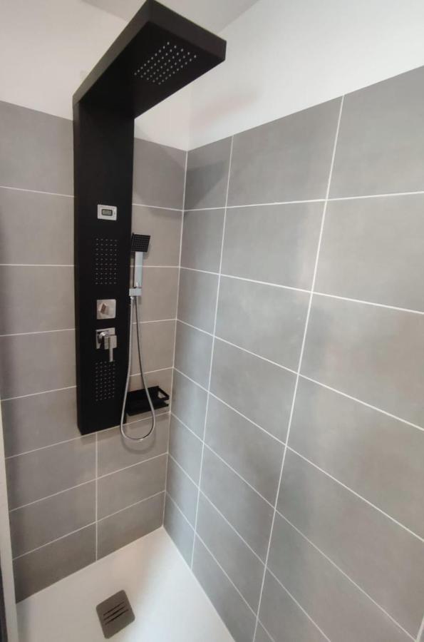Neung-sur-Beuvron A L'Ombre Des Bois, Chambre Double Confort المظهر الخارجي الصورة